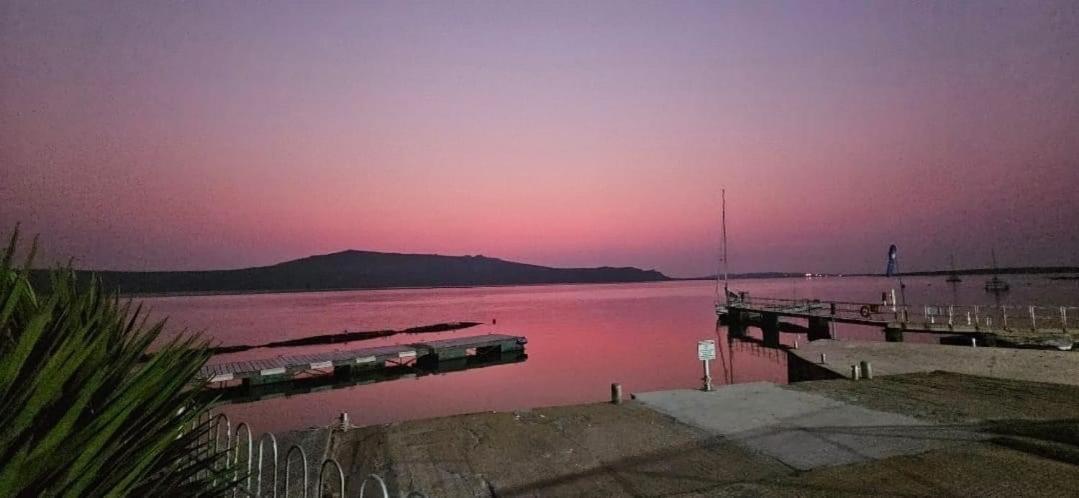Perfect 10 - 10 To 13 Sleeper Luxury Holiday Home Breakage Deposit Of R2500 Per Weekend Lease Langebaan Extérieur photo