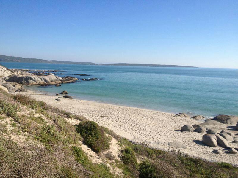 Perfect 10 - 10 To 13 Sleeper Luxury Holiday Home Breakage Deposit Of R2500 Per Weekend Lease Langebaan Extérieur photo