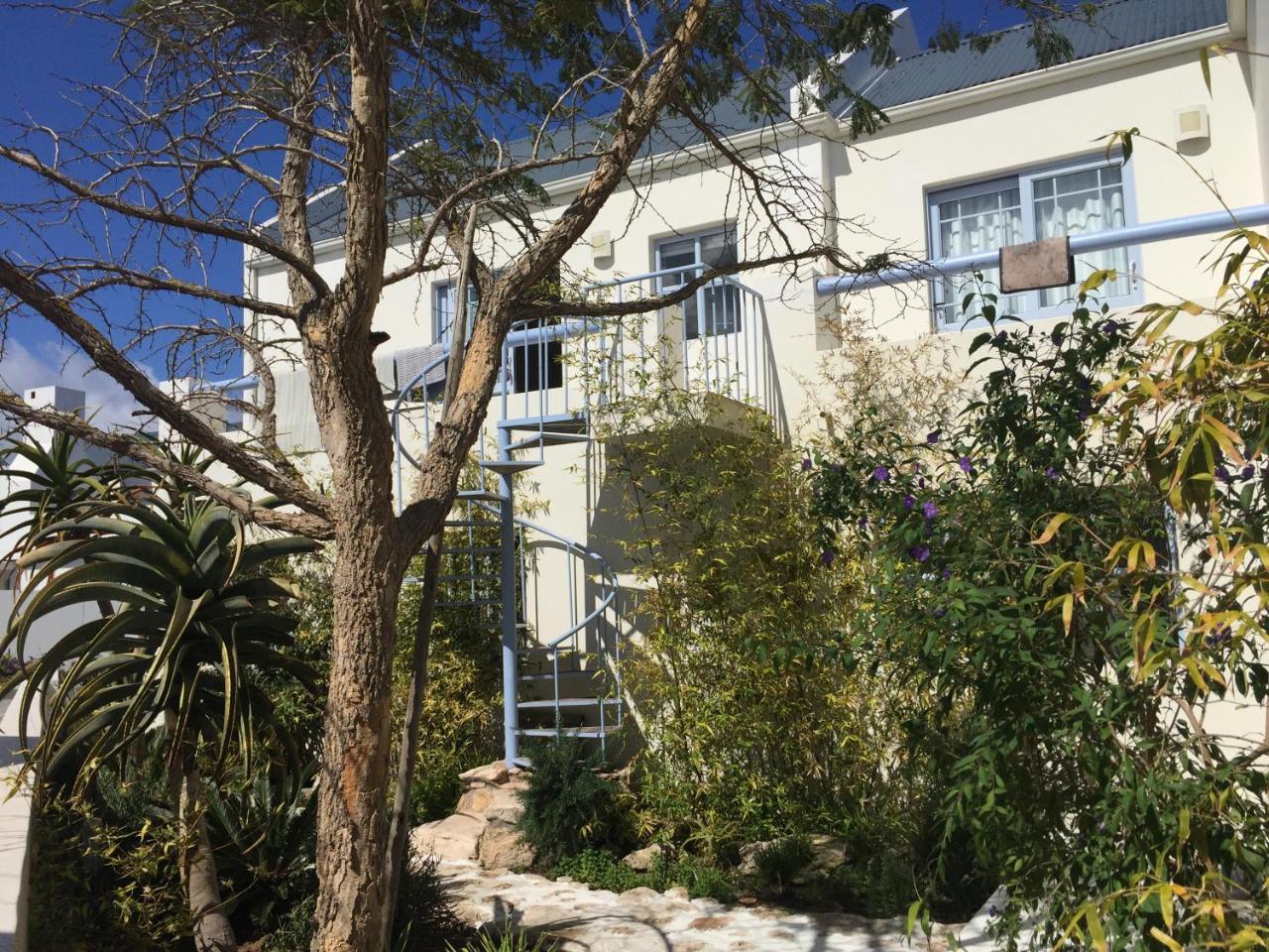 Perfect 10 - 10 To 13 Sleeper Luxury Holiday Home Breakage Deposit Of R2500 Per Weekend Lease Langebaan Extérieur photo