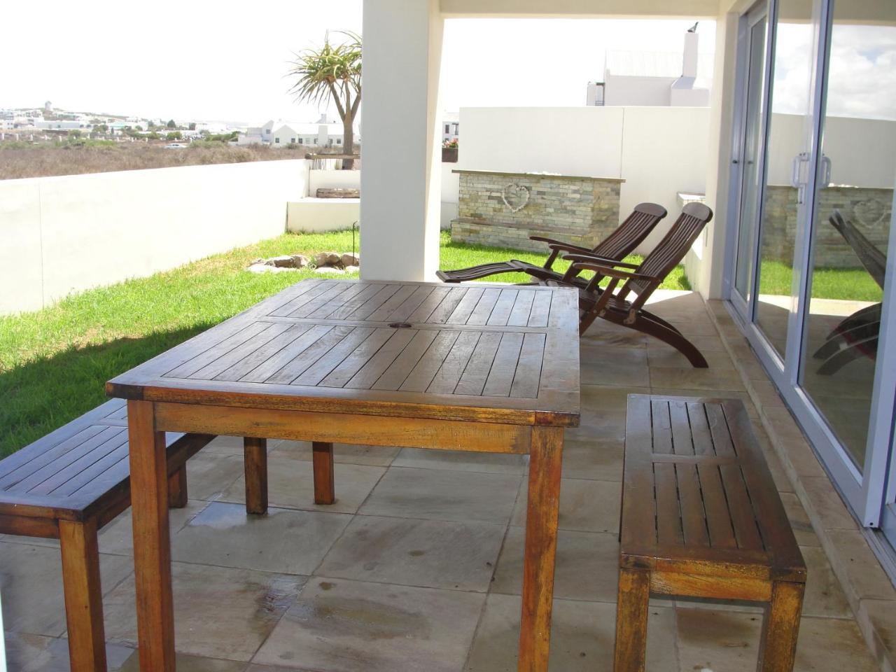 Perfect 10 - 10 To 13 Sleeper Luxury Holiday Home Breakage Deposit Of R2500 Per Weekend Lease Langebaan Extérieur photo
