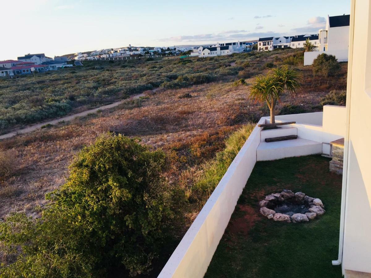 Perfect 10 - 10 To 13 Sleeper Luxury Holiday Home Breakage Deposit Of R2500 Per Weekend Lease Langebaan Extérieur photo